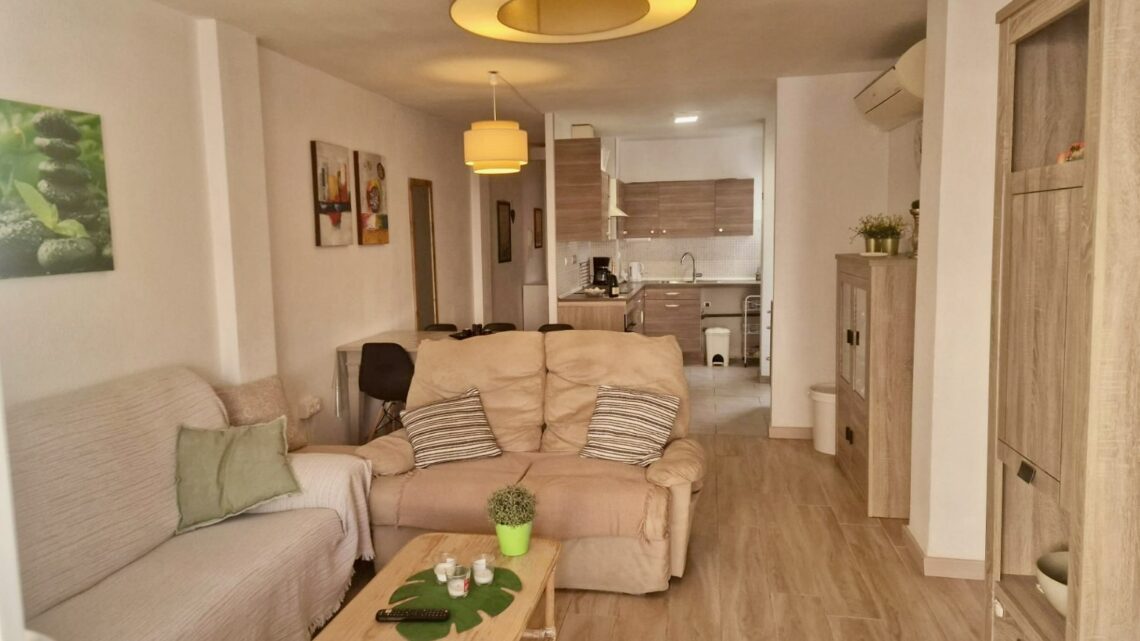 Apartment mit Meerblick direkt an Playa del Cura