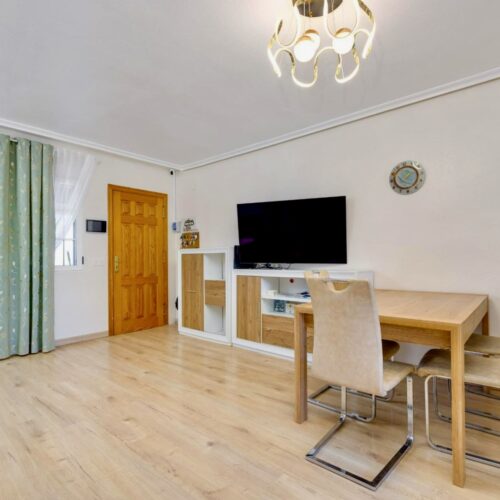 Reihenhaus mit 3 Schlafzimmern in Aguas Nuevas