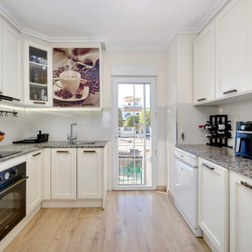 Reihenhaus mit 3 Schlafzimmern in Aguas Nuevas