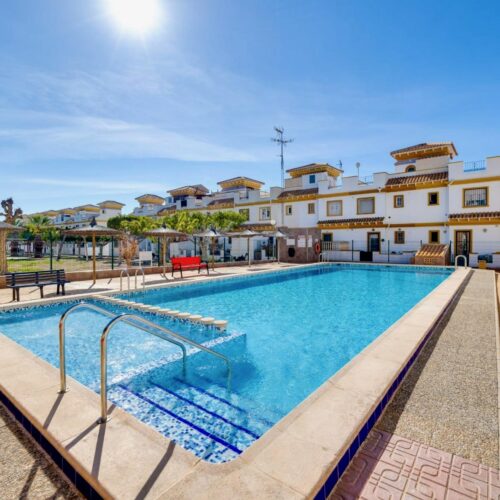 Reihenhaus mit 3 Schlafzimmern in Aguas Nuevas