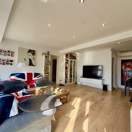 Lichtdurchflutetes Apartment mit 4 Schlafzimmern in strandnaher Lage