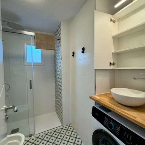 Modern renoviertes Apartment nur 200 m von Playa del Cura entfernt