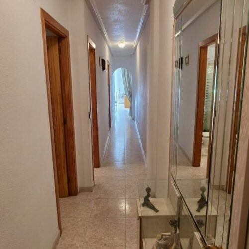 Apartment mit 2 Schlafzimmern in Torrevieja
