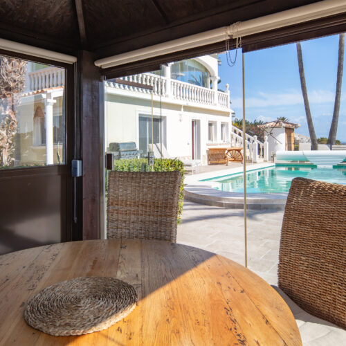 Luxusvilla mit Panorama-Meerblick, Wintergarten & Pool in Bestlage von Jávea