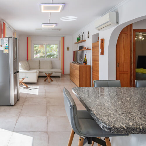 Luxusvilla mit Panorama-Meerblick, Wintergarten & Pool in Bestlage von Jávea