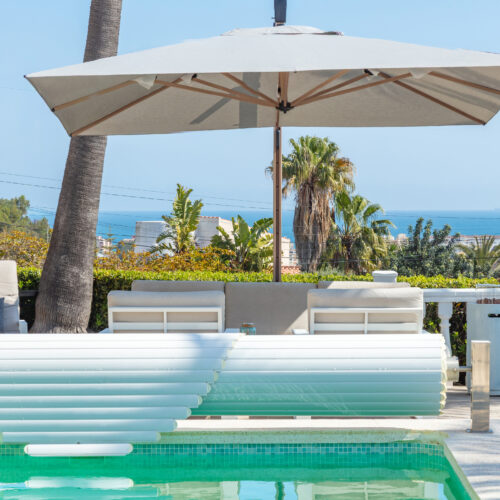 Luxusvilla mit Panorama-Meerblick, Wintergarten & Pool in Bestlage von Jávea