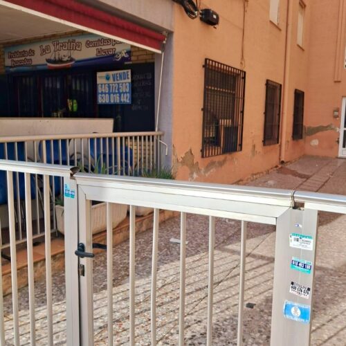 Gewerbelokal in Top-Lage von Torrevieja – Playa de los Náufragos