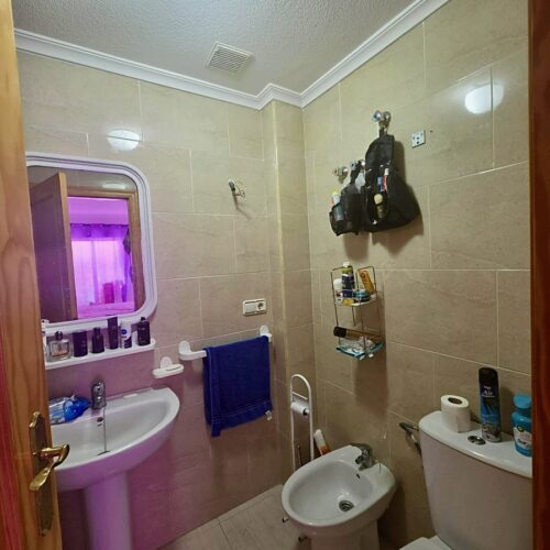 Zentrale 3-Zimmer-Wohnung in Torrevieja mit großer Terrasse