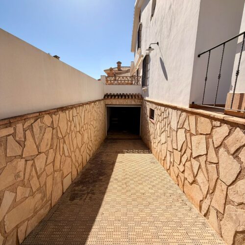 Großzügige spanische Villa mit Pool, Keller und Südterrasse in San Javier