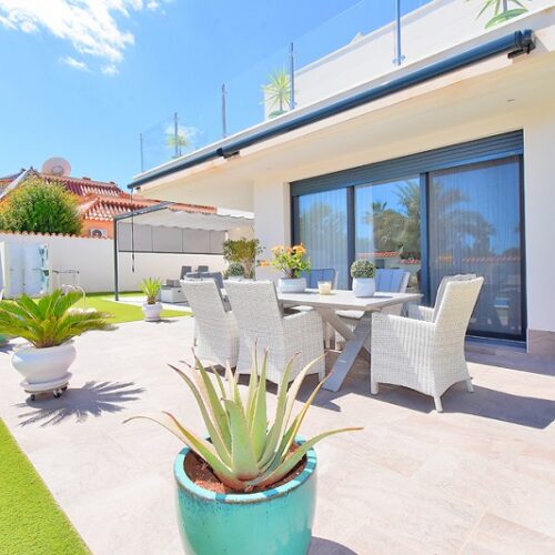 Exklusive Villa in erster Meereslinie mit Pool und traumhaftem Blick auf das Mar Menor
