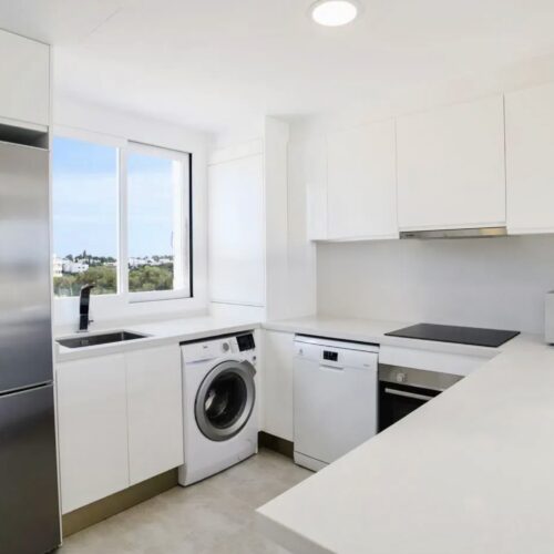 Moderne Ferienwohnung mit Terrasse & Pool in Cala d’Or