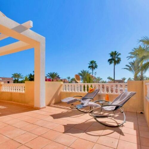 Freistehende Ferienvilla mit Pool nur wenige Schritte vom Mar Menor