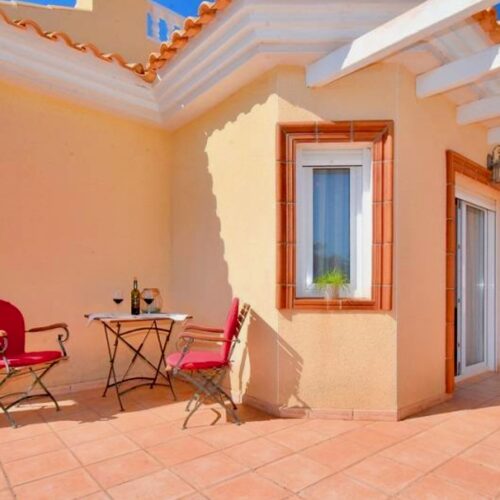 Freistehende Ferienvilla mit Pool nur wenige Schritte vom Mar Menor