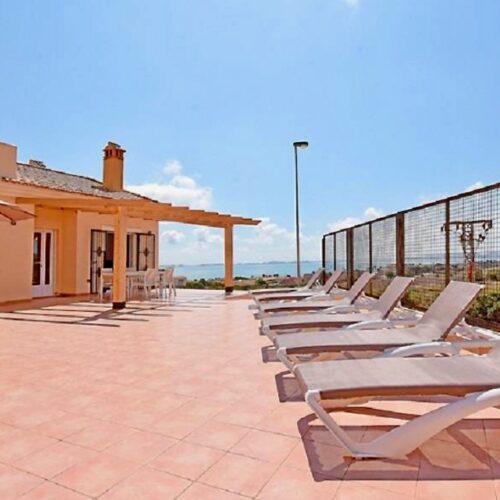 Ferienvilla mit Panoramablick und privatem Pool am Mar Menor