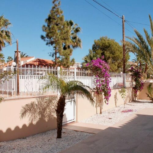 Mediterrane Villa mit Pool und nur wenigen Schritten zum Mar Menor