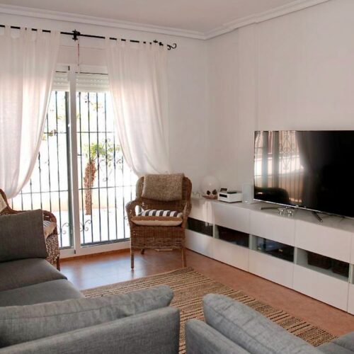 Mediterrane Villa mit Pool und nur wenigen Schritten zum Mar Menor