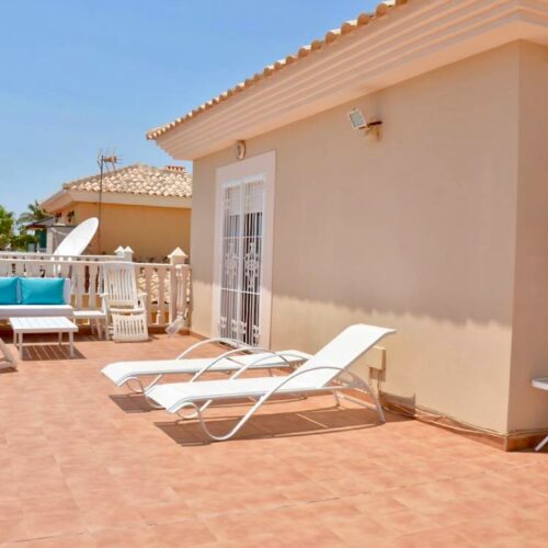Mediterrane Villa mit Pool und nur wenigen Schritten zum Mar Menor