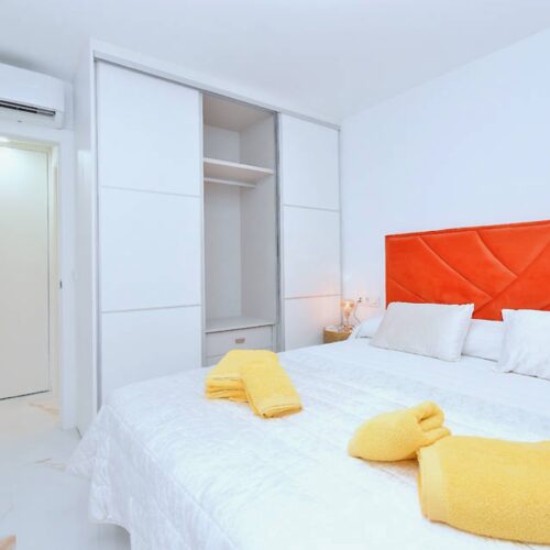 Erdgeschoss-Apartment mit großer Sonnenterrasse & Poolnähe am Mar Menor