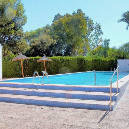 Erdgeschoss-Apartment mit großer Sonnenterrasse & Poolnähe am Mar Menor