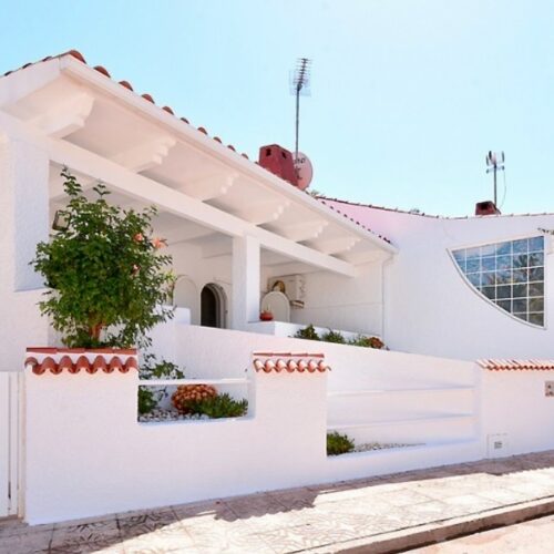 Bungalow mit zwei Terrassen nahe dem Mar Menor