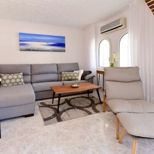 Bungalow mit zwei Terrassen nahe dem Mar Menor