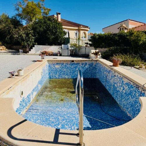 Großzügige Villa mit Pool, Garten & Garage in Ciudad Quesada